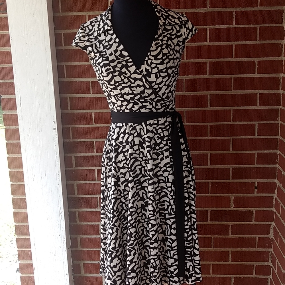 Black & White Wrap Dress by Alyn Paige New York